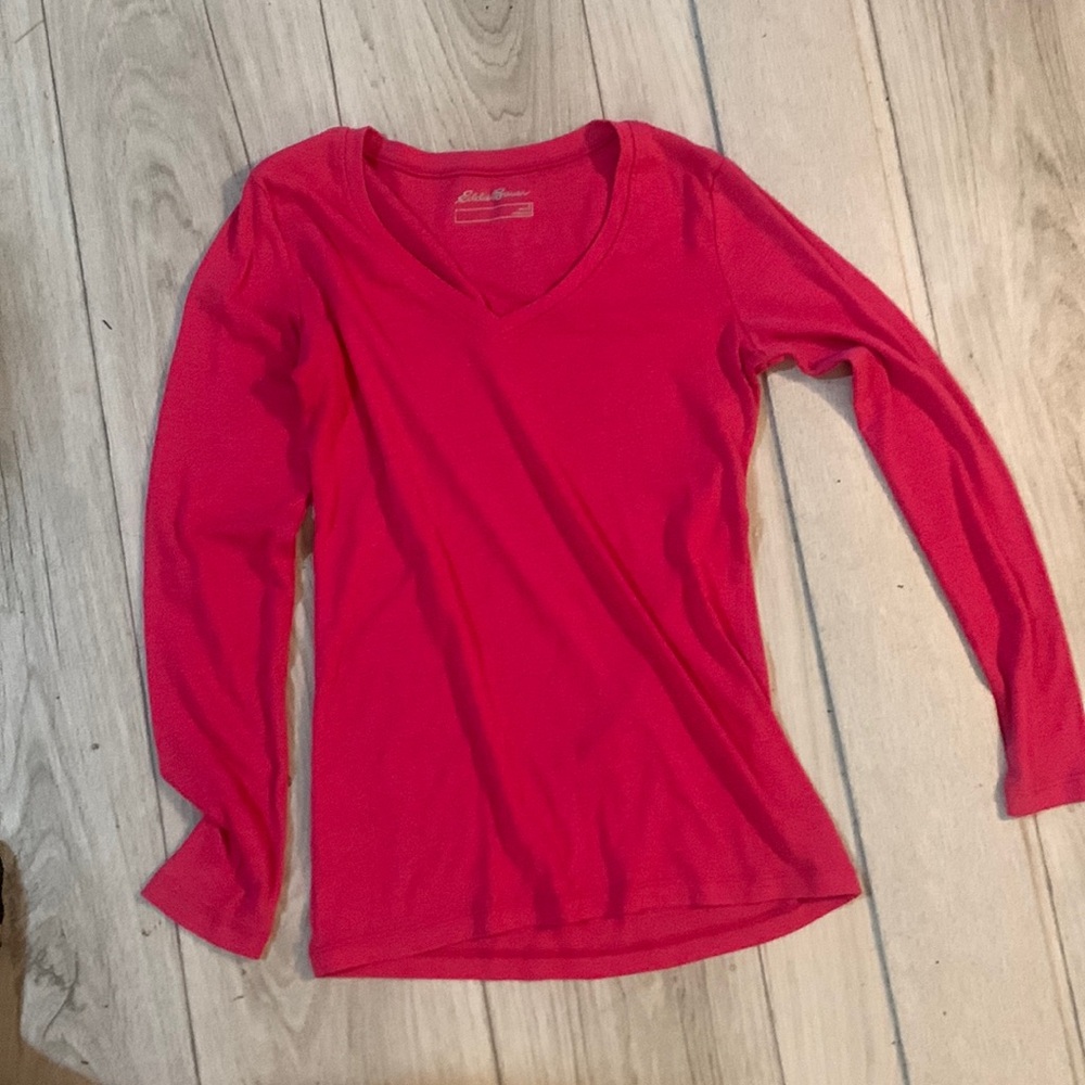 Long sleeve hot pink T-shirt